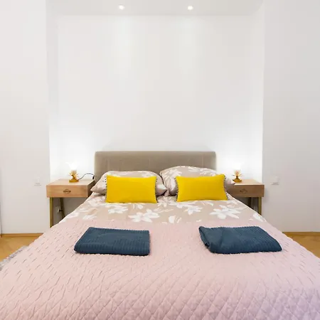 Big Old Town P4you Pl *