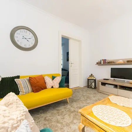 Big Old Town P4you Pl Apartment *